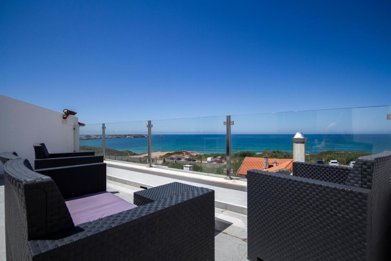 Peniche Surfcamp cowork&surf Vandrehjem Baleal Eksteriør billede